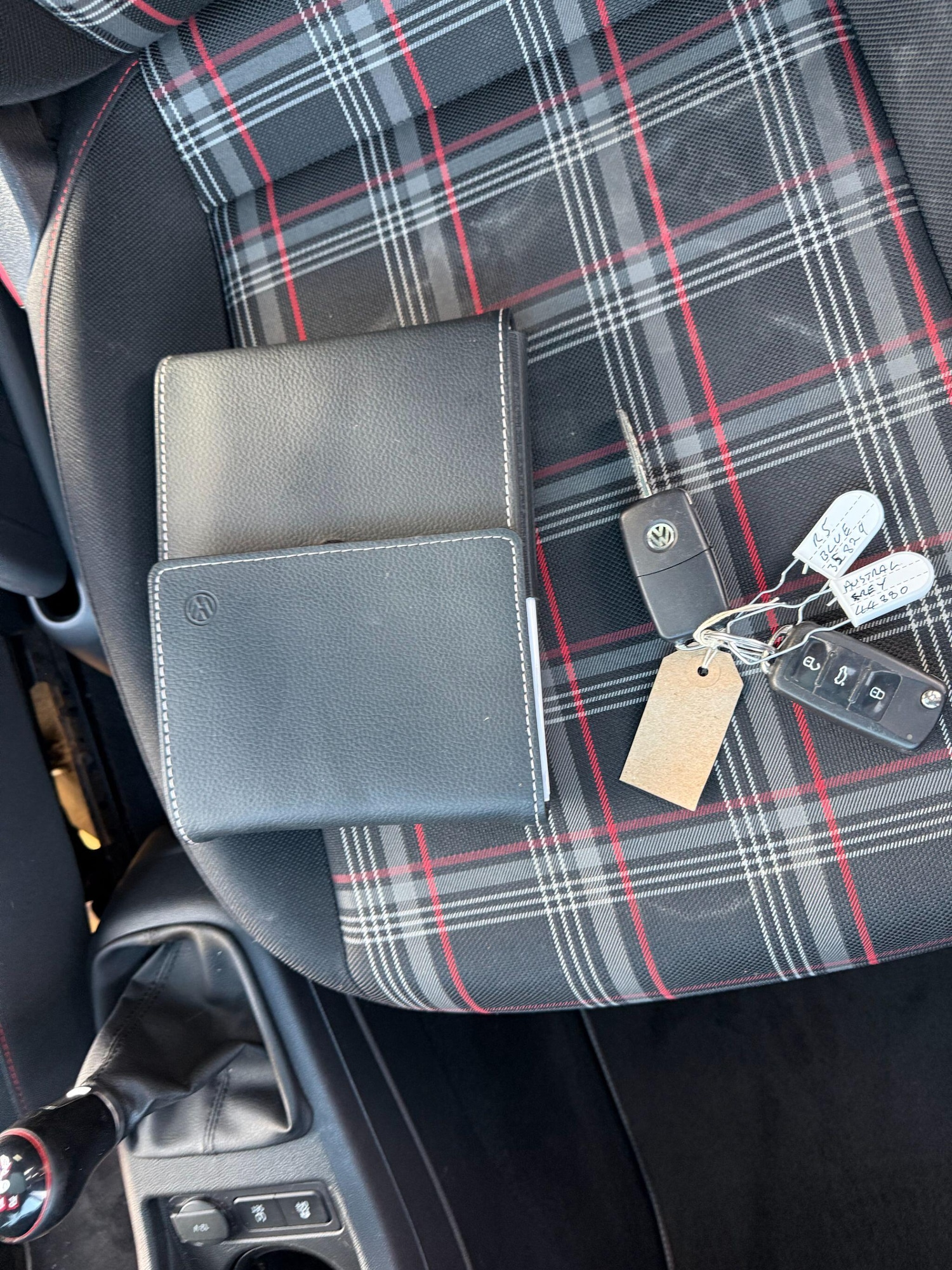 Used Volkswagen up! for sale - 77970376: Photo 35