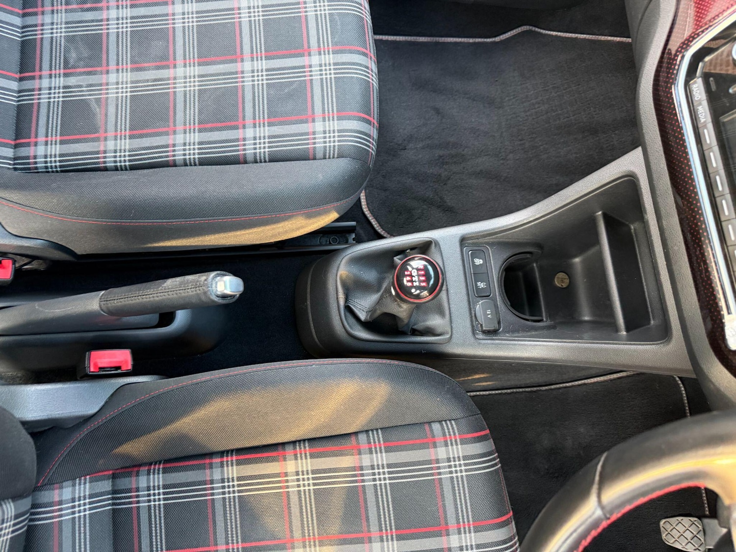 Used Volkswagen up! for sale - 77970376: Photo 39