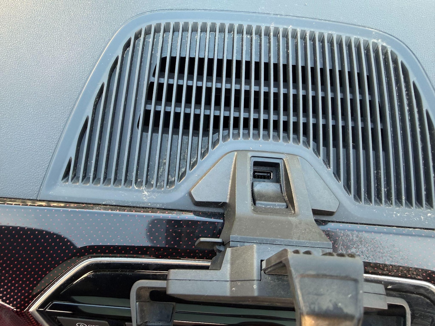 Used Volkswagen up! for sale - 77970376: Photo 40