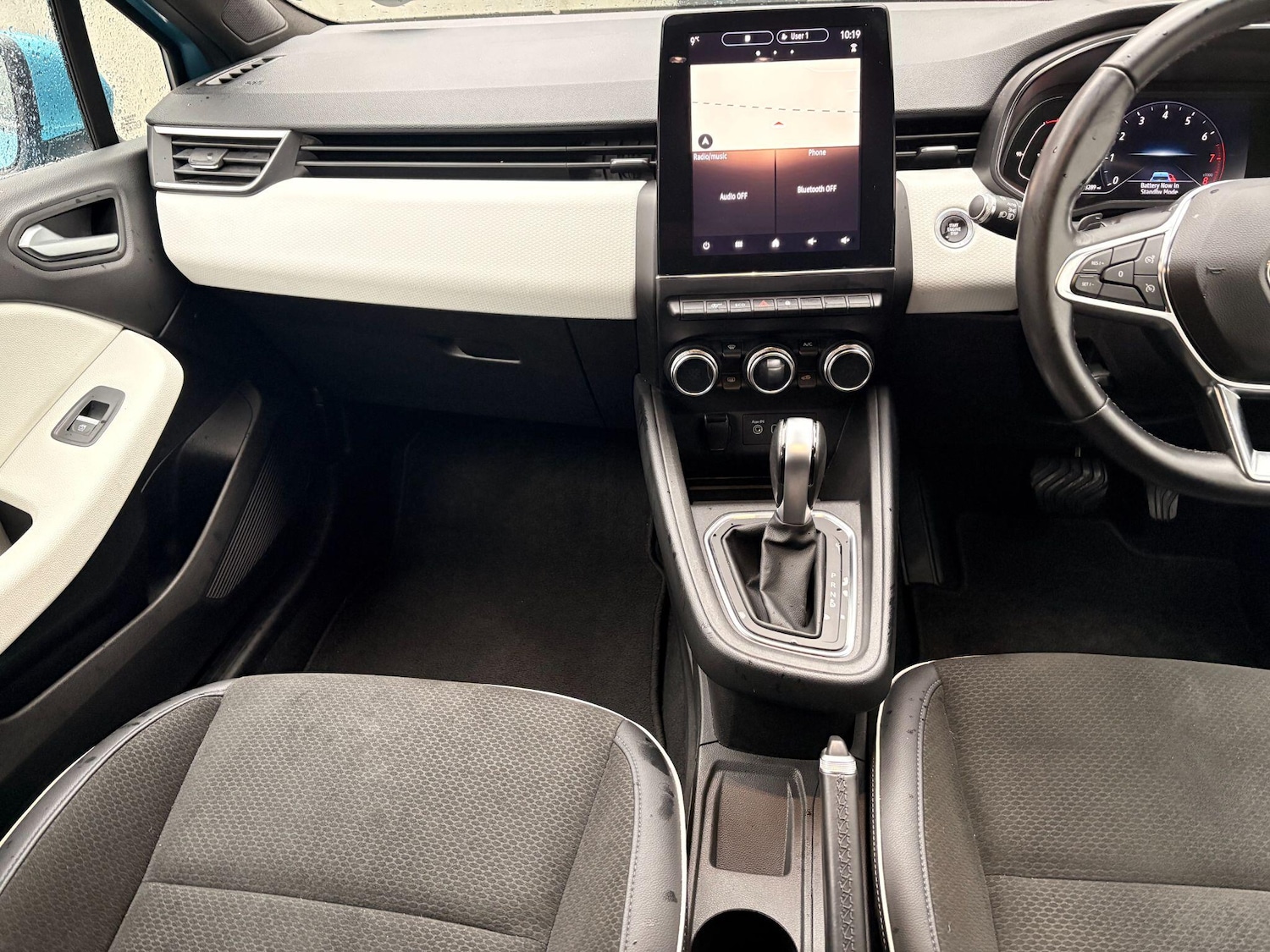 Used Renault Clio 2020 for sale - 76995800: Photo 10