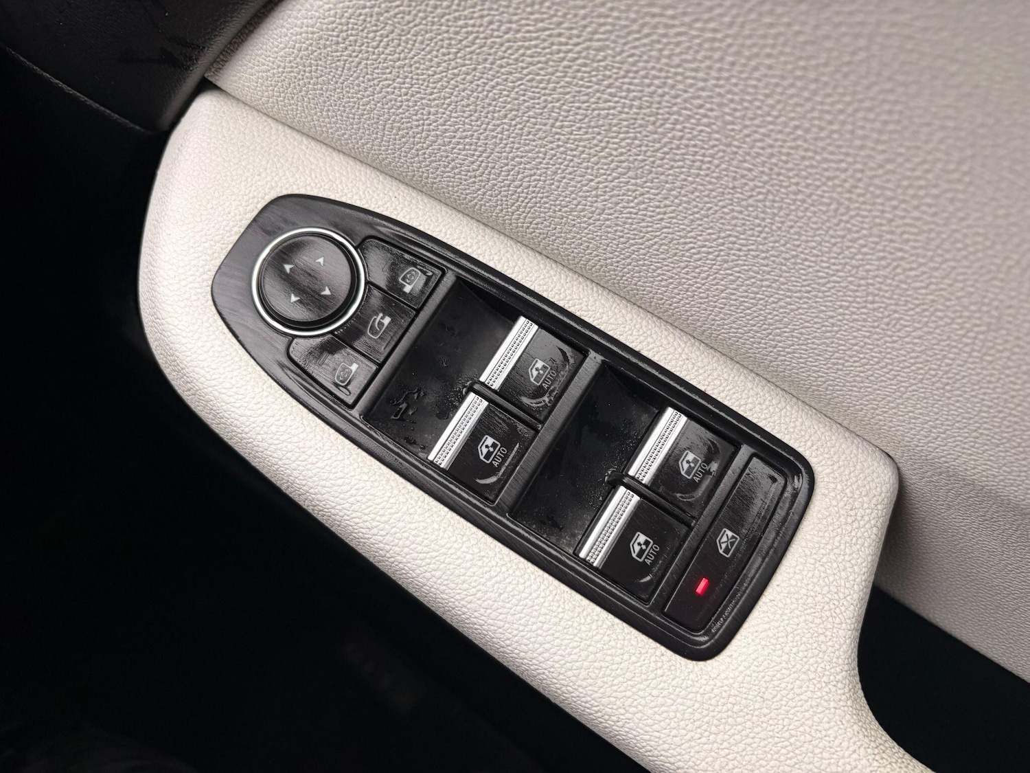 Used Renault Clio 2020 for sale - 76995800: Photo 17