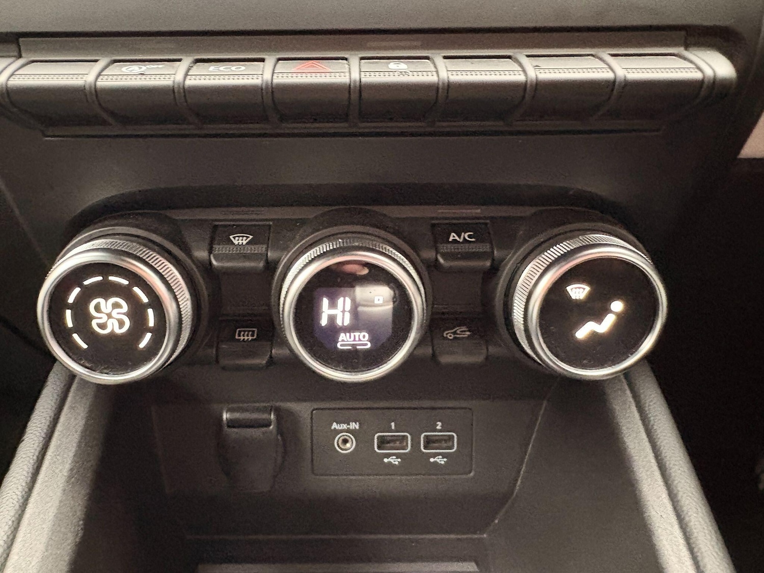 Used Renault Clio 2020 for sale - 76995800: Photo 23