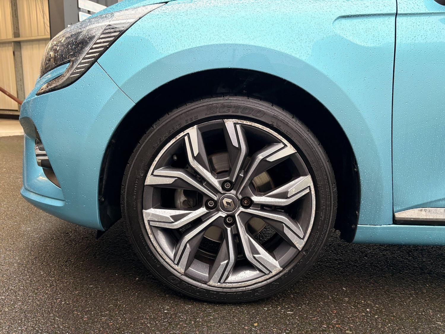 Used Renault Clio 2020 for sale - 76995800: Photo 28