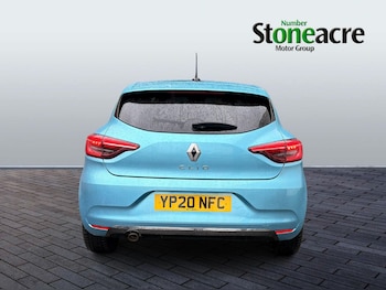 Used Renault Clio 2020 for sale - 76995800: Photo