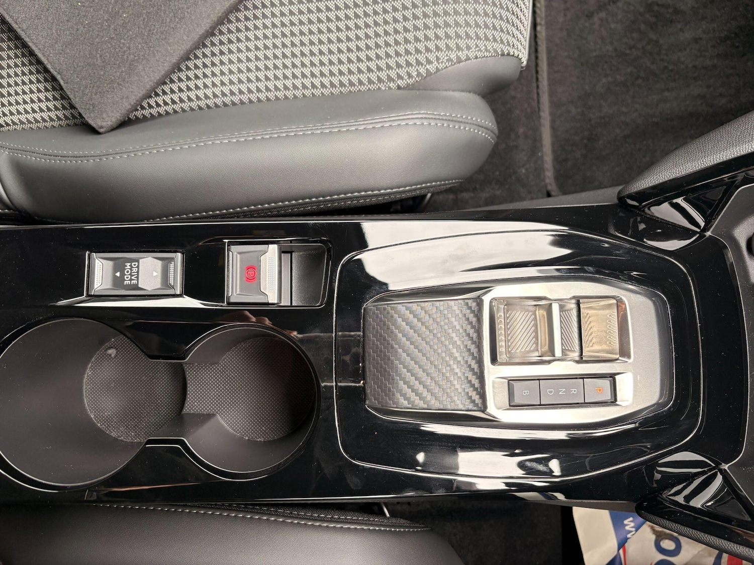 Used Peugeot 2008 2023 for sale - 78203843: Photo 14