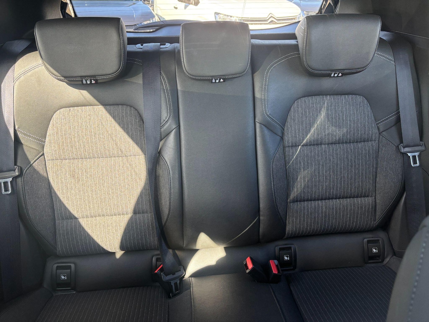 Used Renault Clio 2023 for sale - 76886119: Photo 16