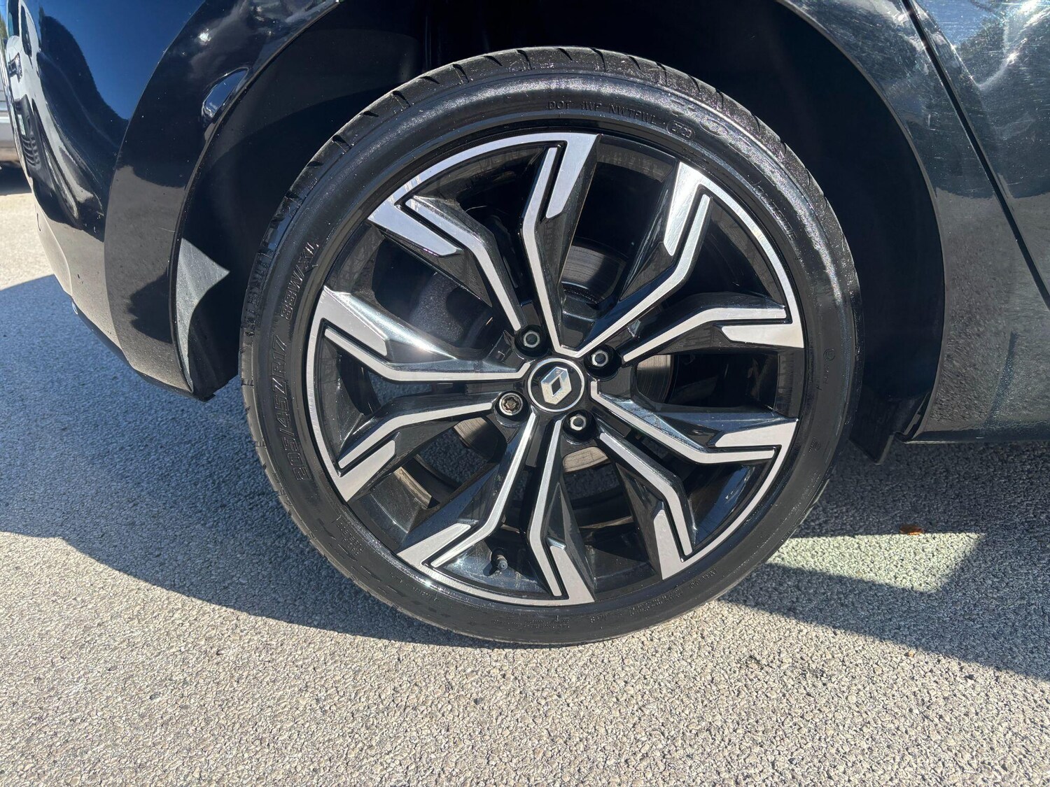 Used Renault Clio 2023 for sale - 76886119: Photo 29