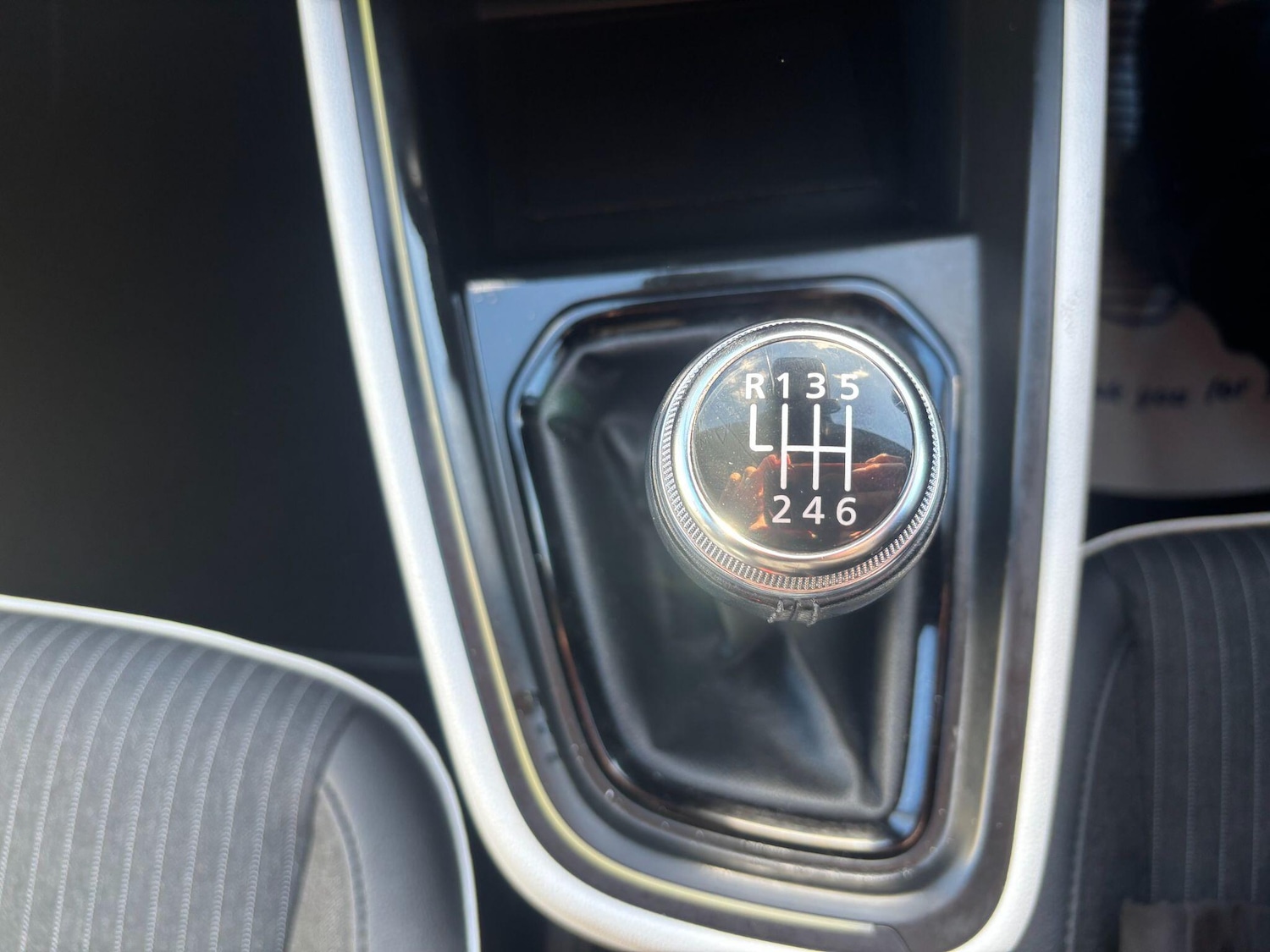 Used Renault Clio 2023 for sale - 76886119: Photo 40