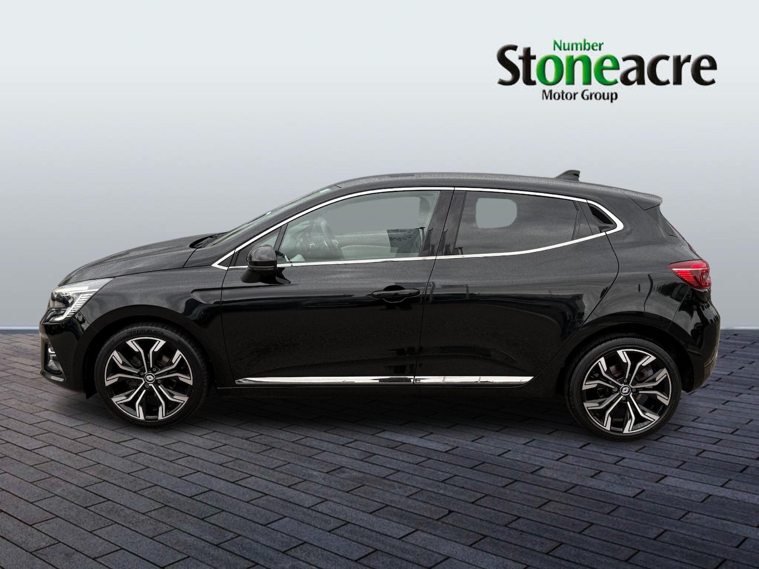 Used Renault Clio 2023 for sale - 76886119: Photo 5