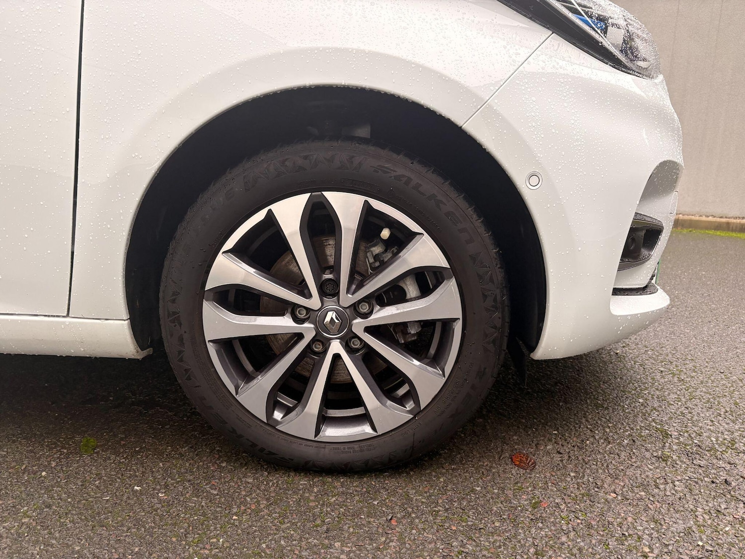 Used Renault Zoe for sale - 77132069: Photo 30