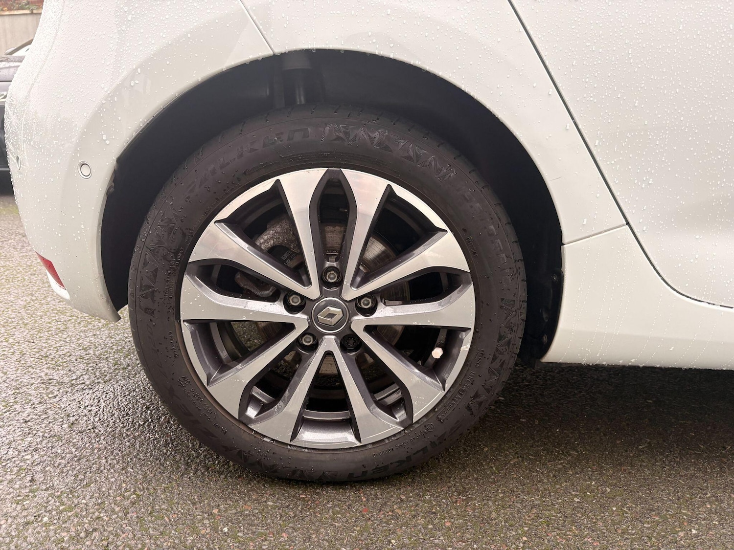 Used Renault Zoe for sale - 77132069: Photo 31