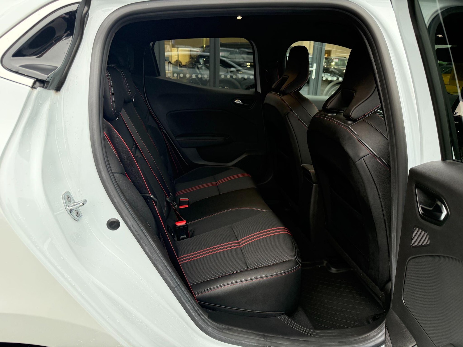 Used Renault Clio 2022 for sale - 77411828: Photo 15