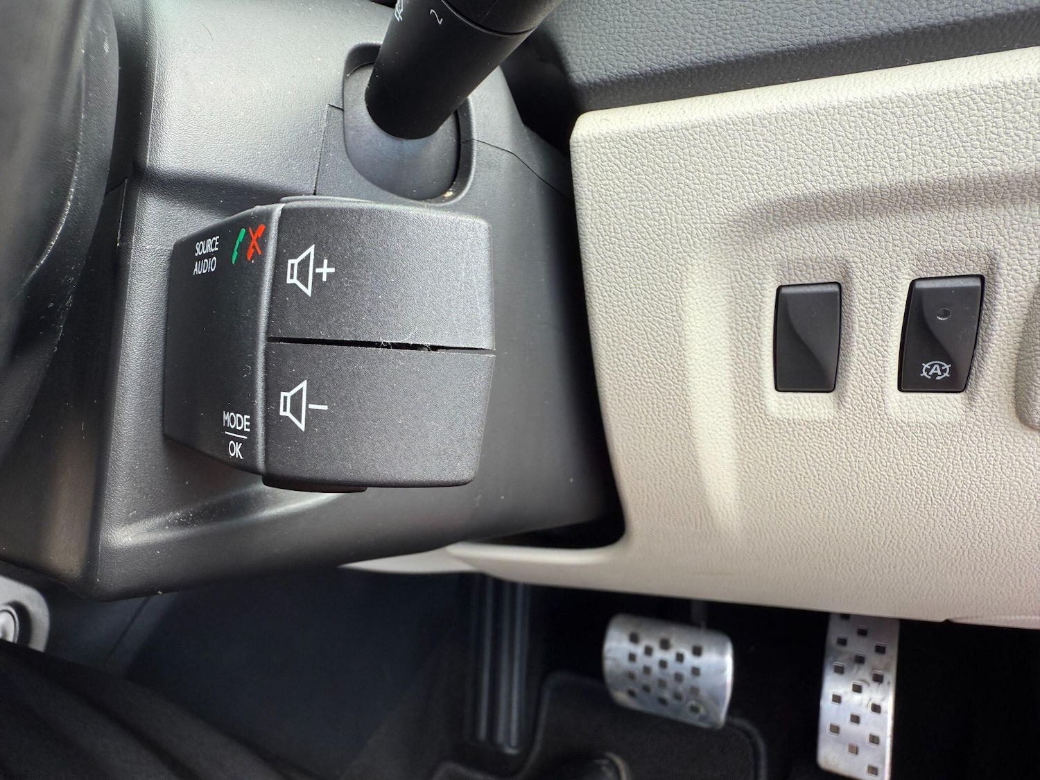 Vehicle 28