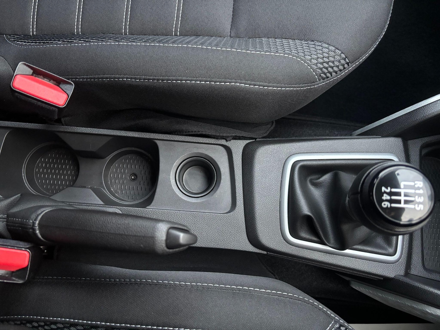 Used Dacia Duster 2023 for sale - 77131348: Photo 11