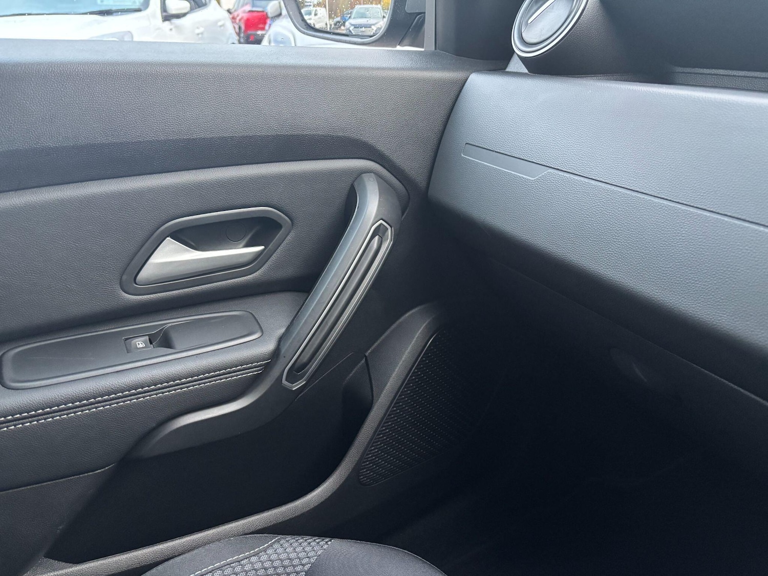 Used Dacia Duster 2023 for sale - 77131348: Photo 27