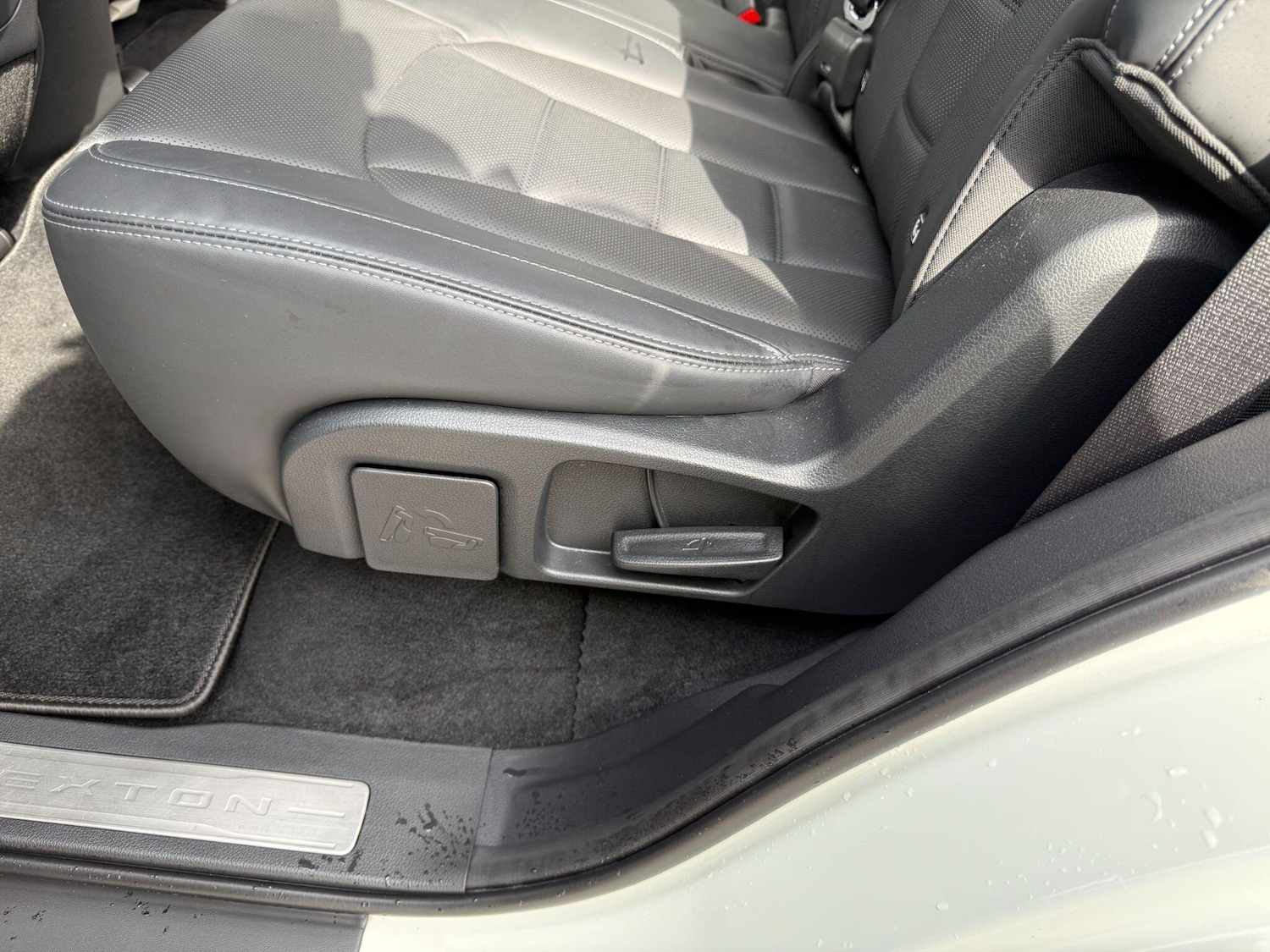 Used Ssangyong Rexton 2019 for sale - 78147925: Photo 17