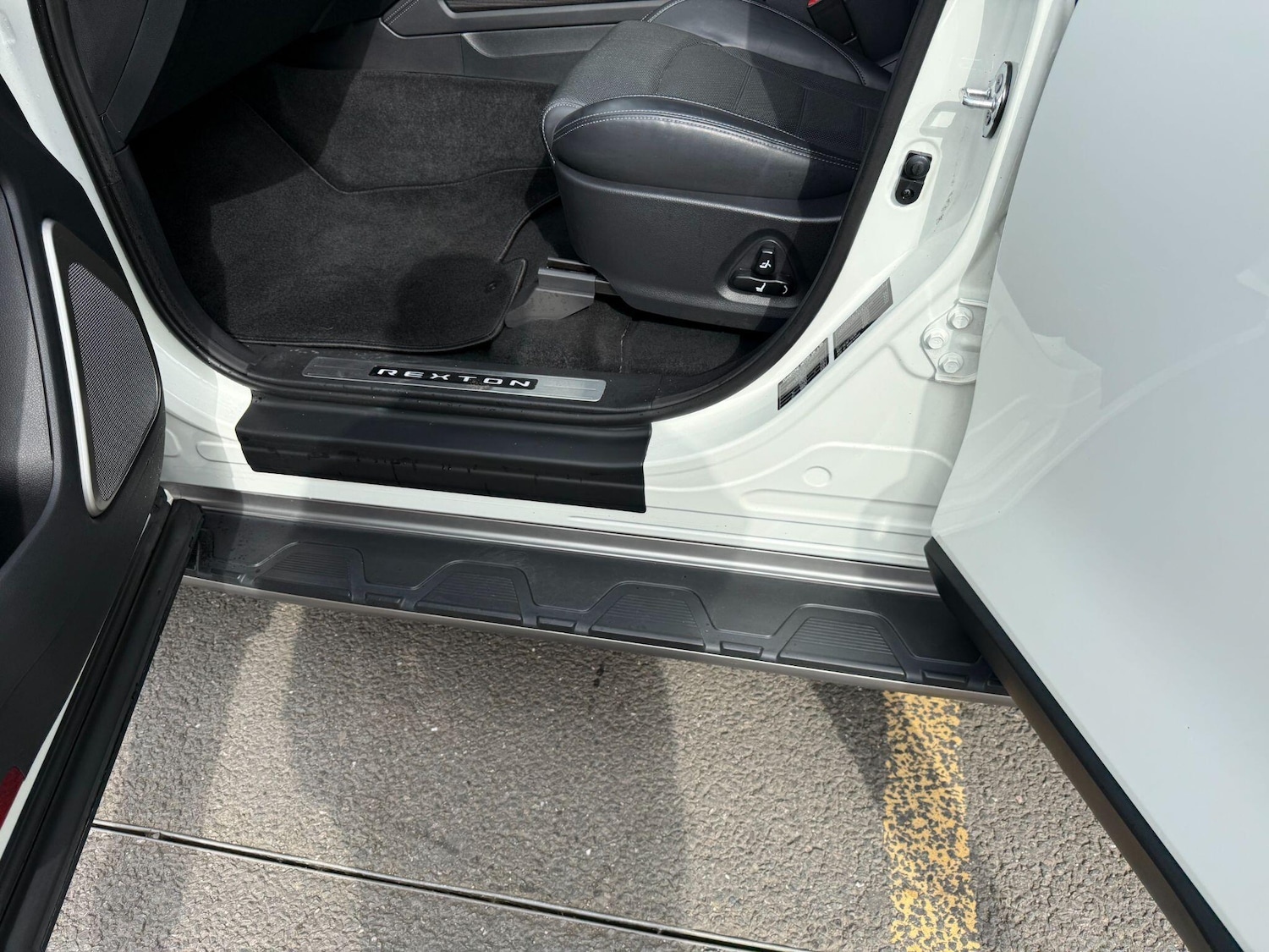 Used Ssangyong Rexton 2019 for sale - 78147925: Photo 44