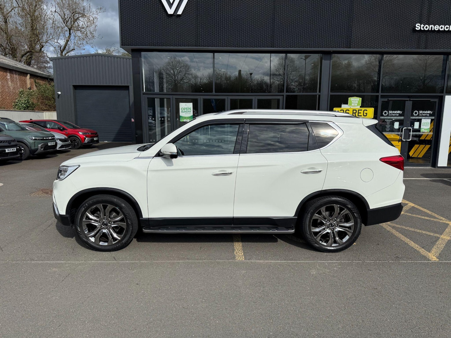 Used Ssangyong Rexton 2019 for sale - 78147925: Photo 5