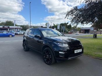 Used Land Rover Discovery Sport 2017 for sale - 78539171: Photo