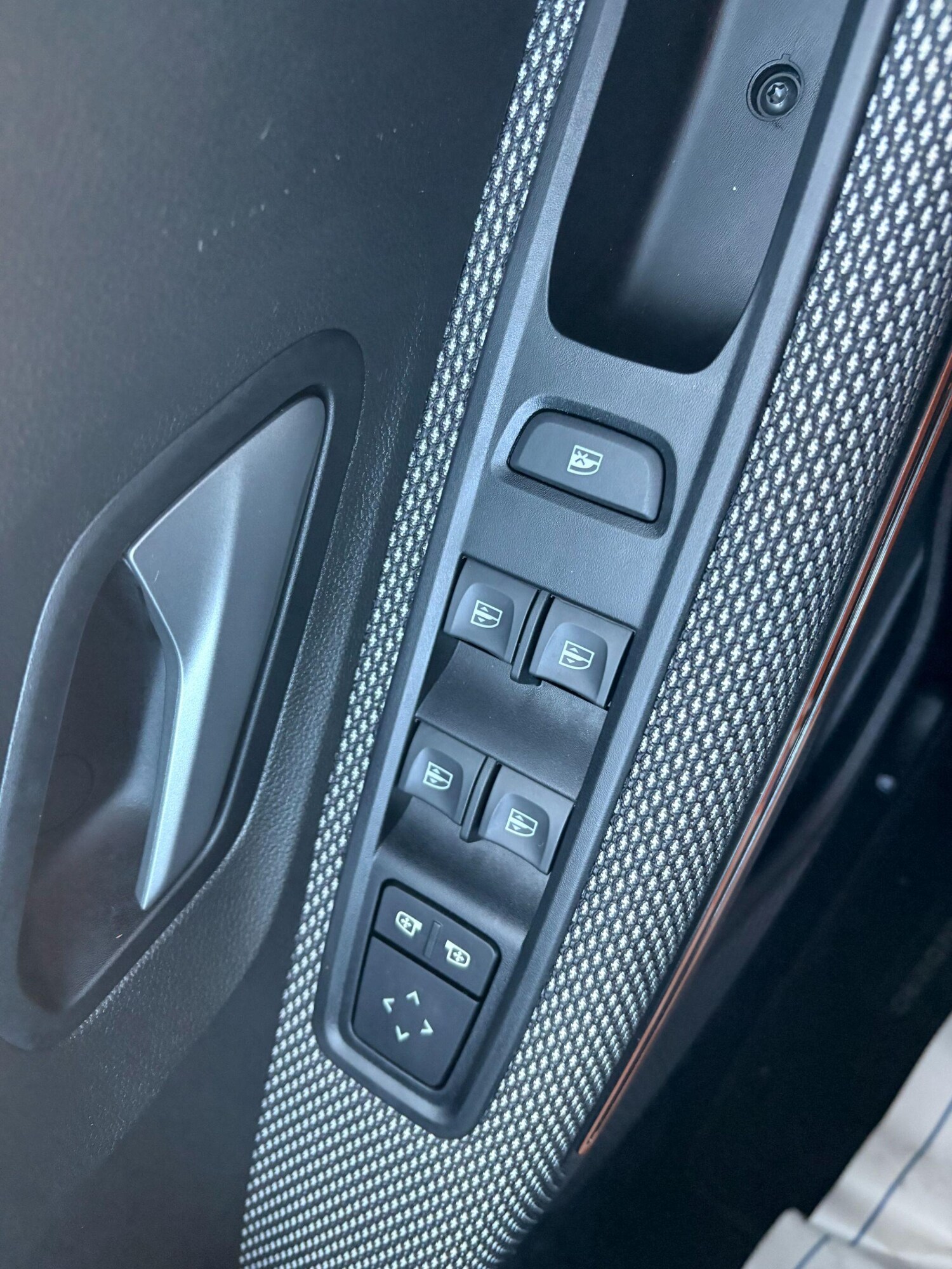 Used Dacia Sandero Stepway 2023 for sale - 76850438: Photo 18