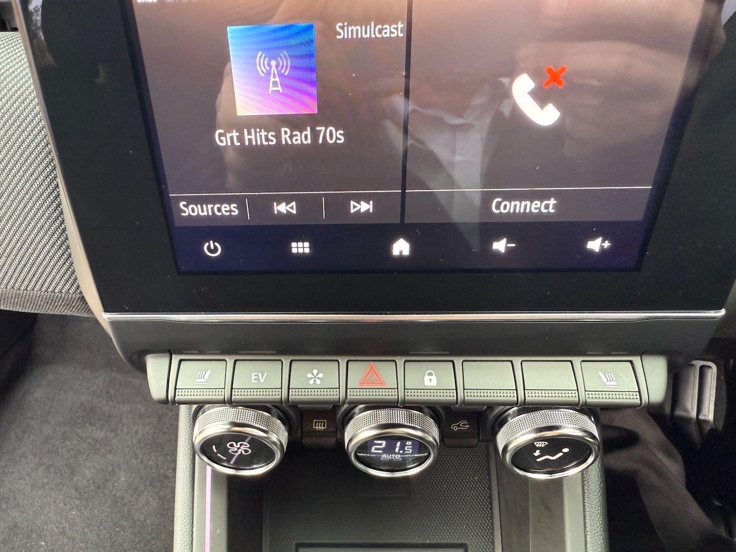 Used Renault Clio for sale - 76440856: Photo 31