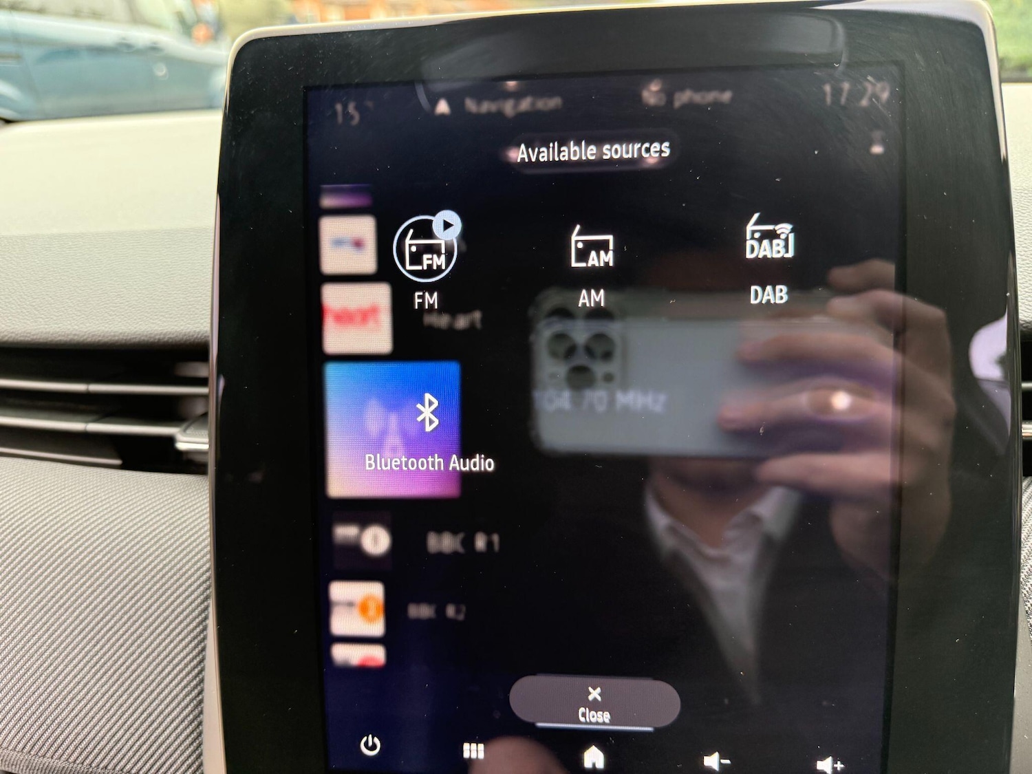 Used Renault Clio for sale - 76440856: Photo 34