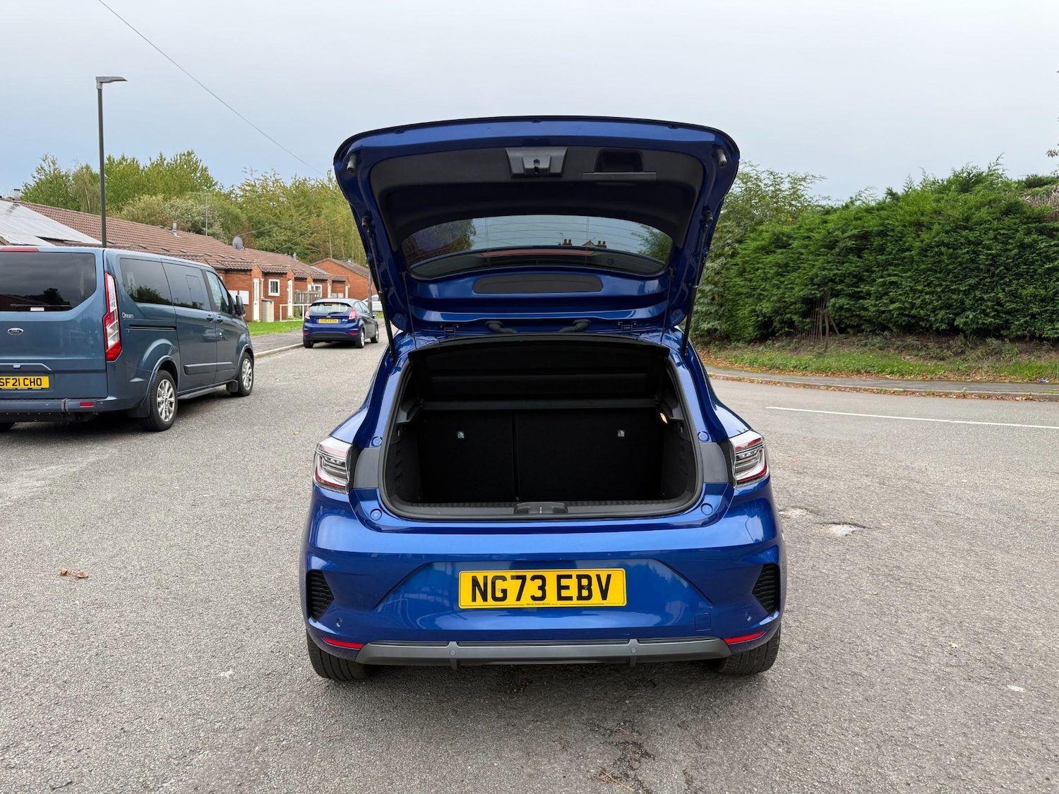 Used Renault Clio for sale - 76440856: Photo 37