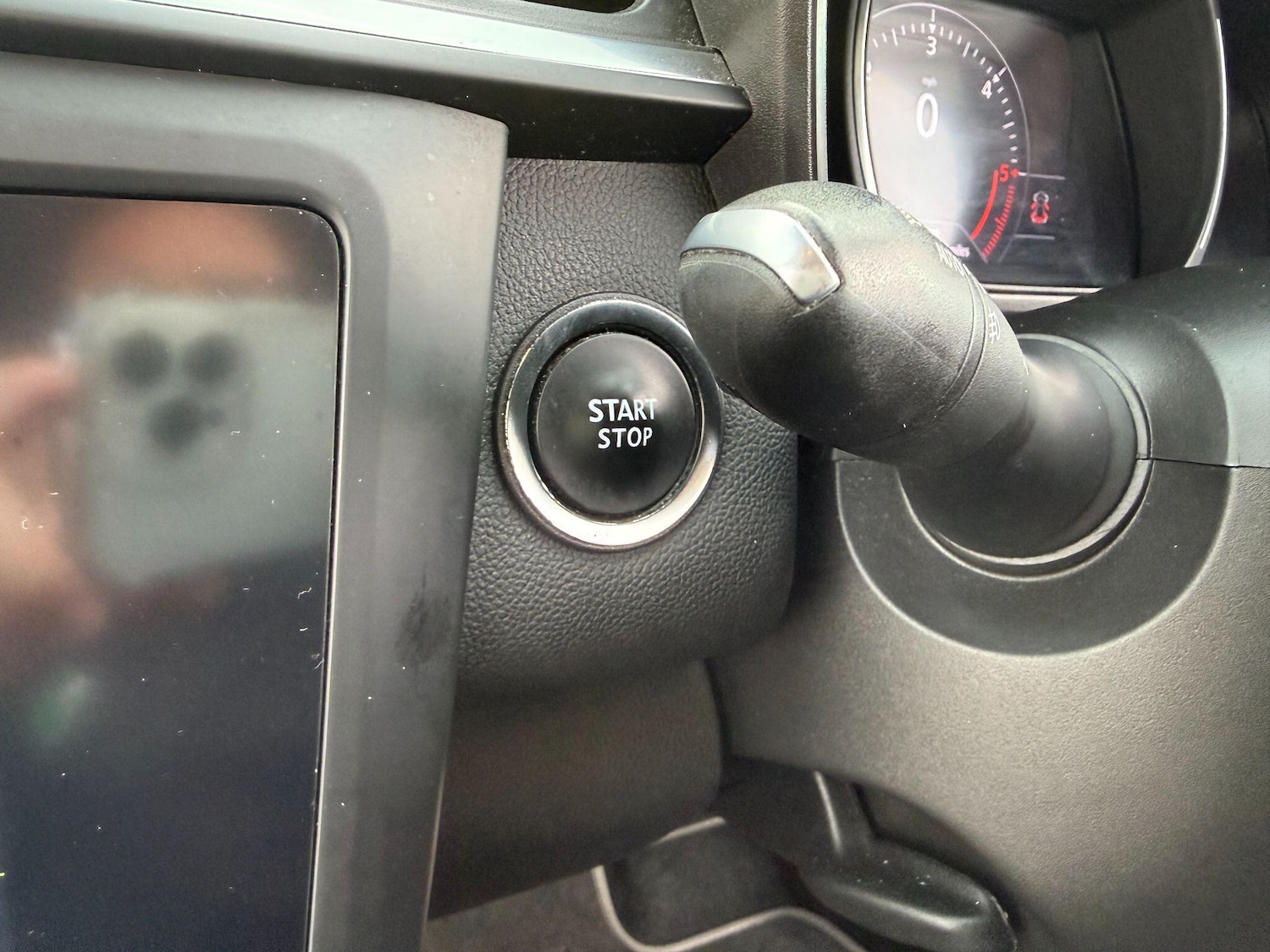 Used Renault Kadjar 2019 for sale - 76592377: Photo 24