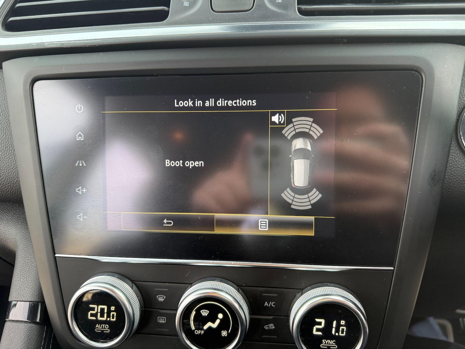 Used Renault Kadjar 2019 for sale - 76592377: Photo 35