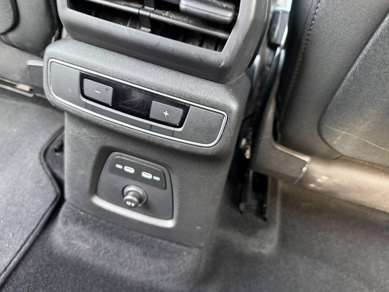 Used Audi Q4 e-tron 2022 for sale - 77970356: Photo 19