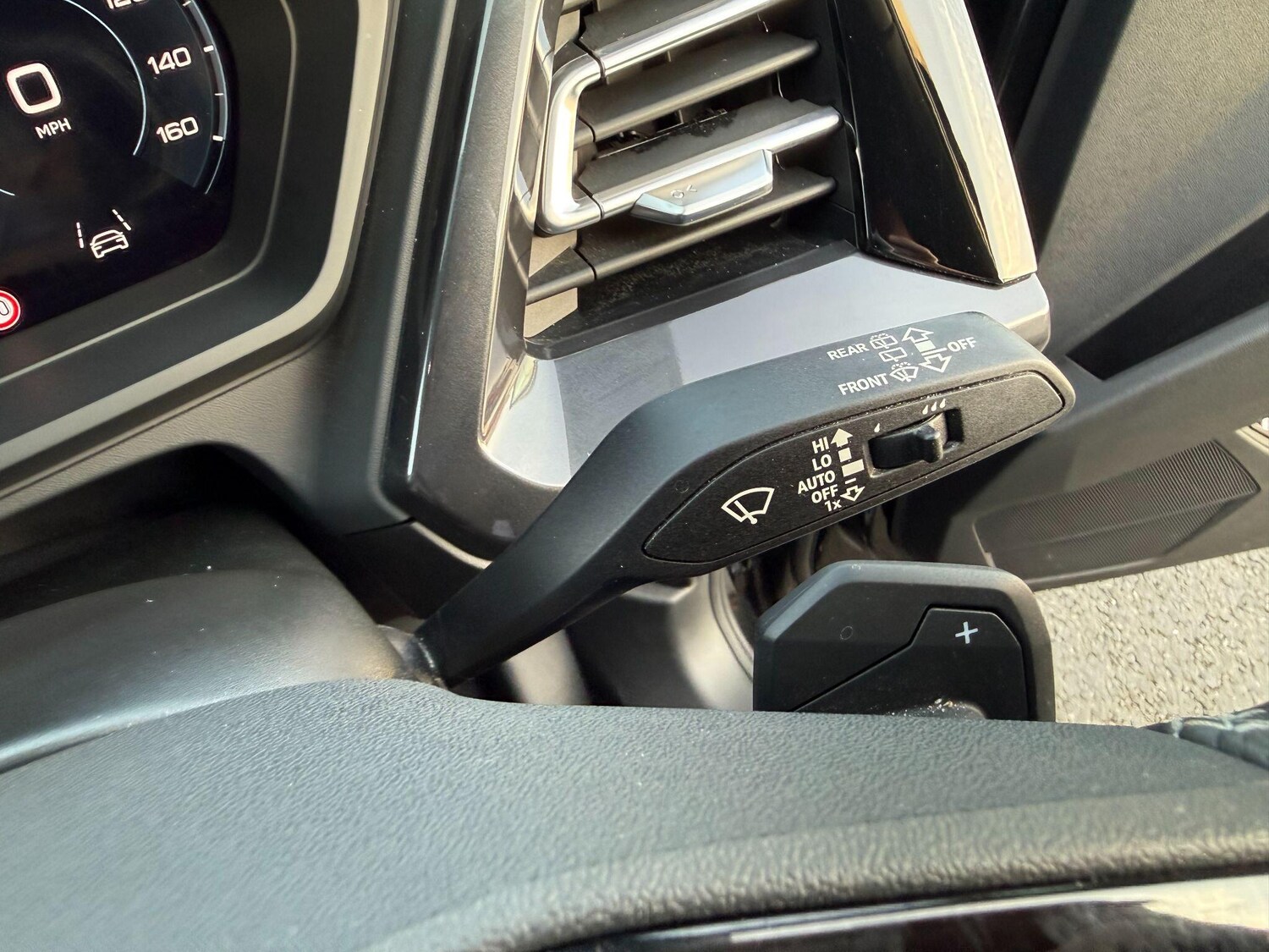 Used Audi Q4 e-tron 2022 for sale - 77970356: Photo 24