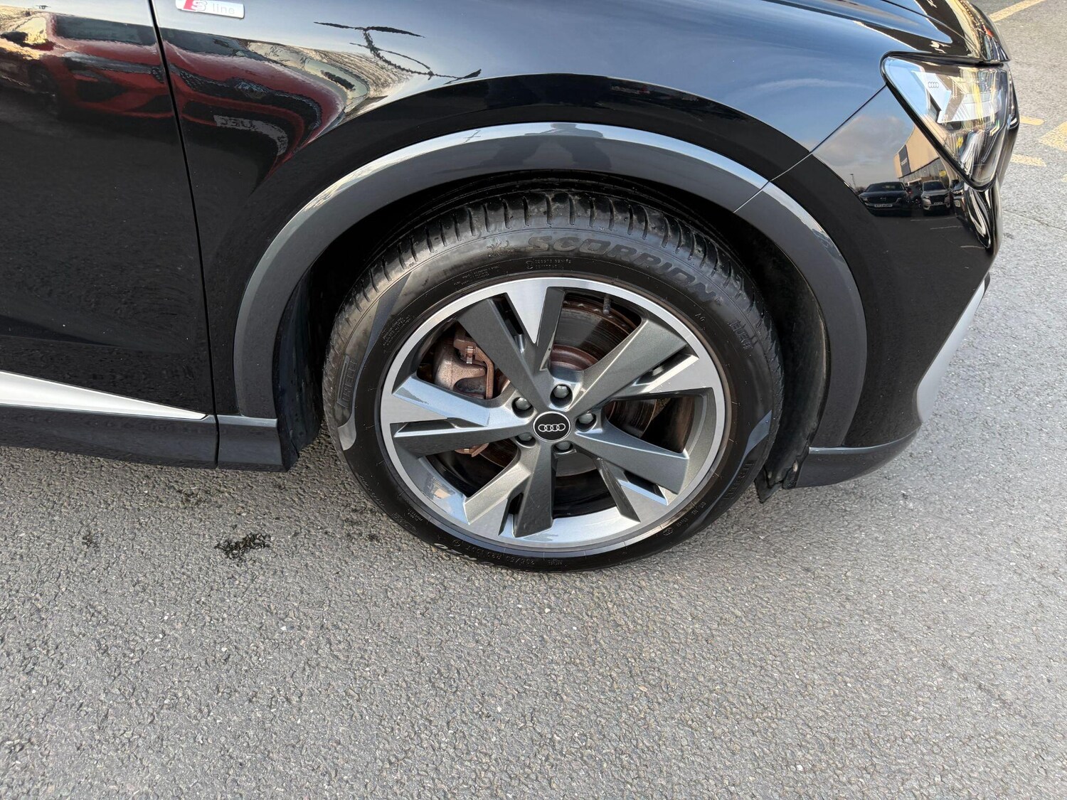 Used Audi Q4 e-tron 2022 for sale - 77970356: Photo 31