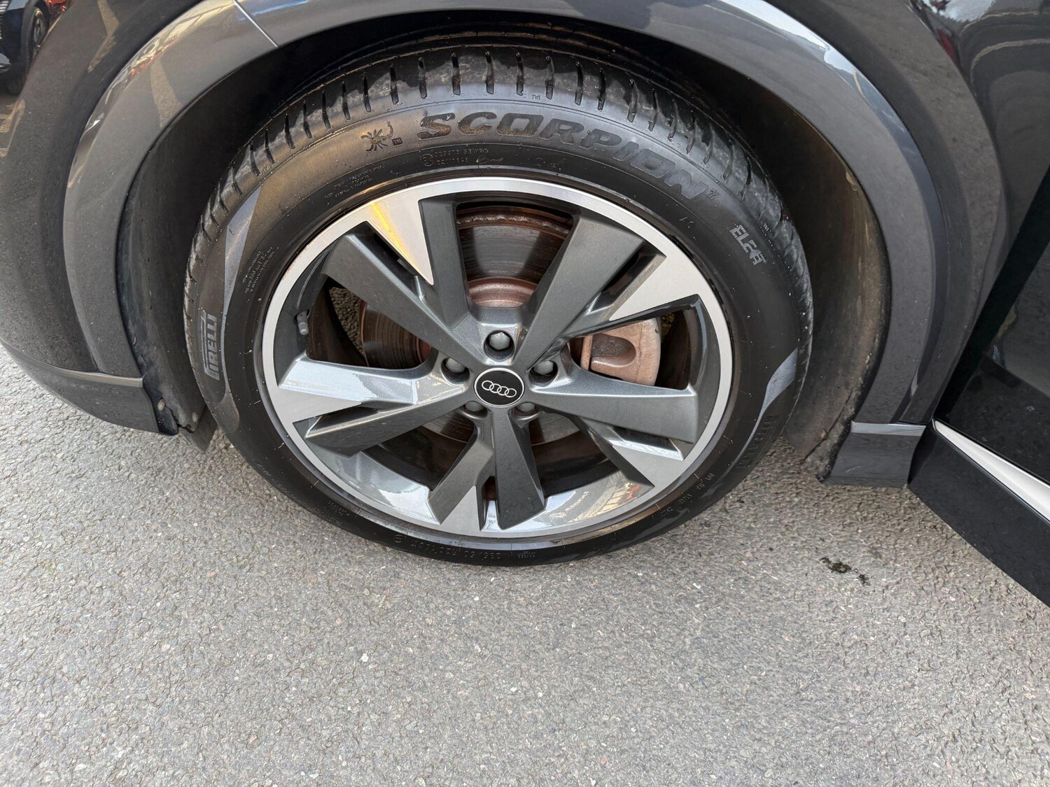 Used Audi Q4 e-tron 2022 for sale - 77970356: Photo 32