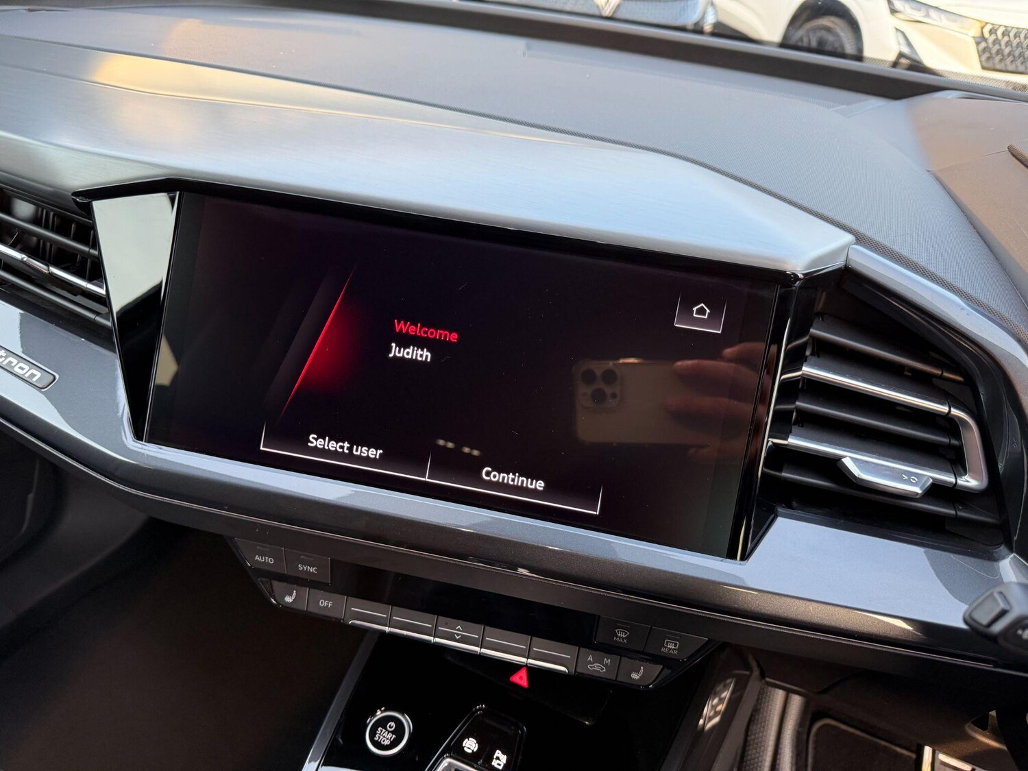 Used Audi Q4 e-tron 2022 for sale - 77970356: Photo 35