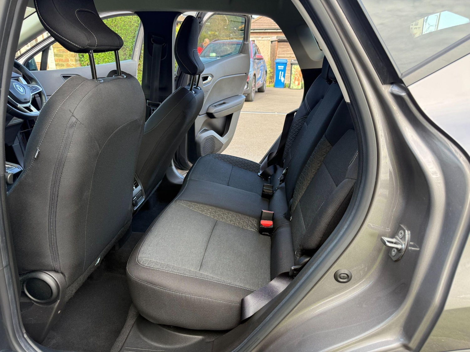 Used Renault Captur 2023 for sale - 78220242: Photo 14