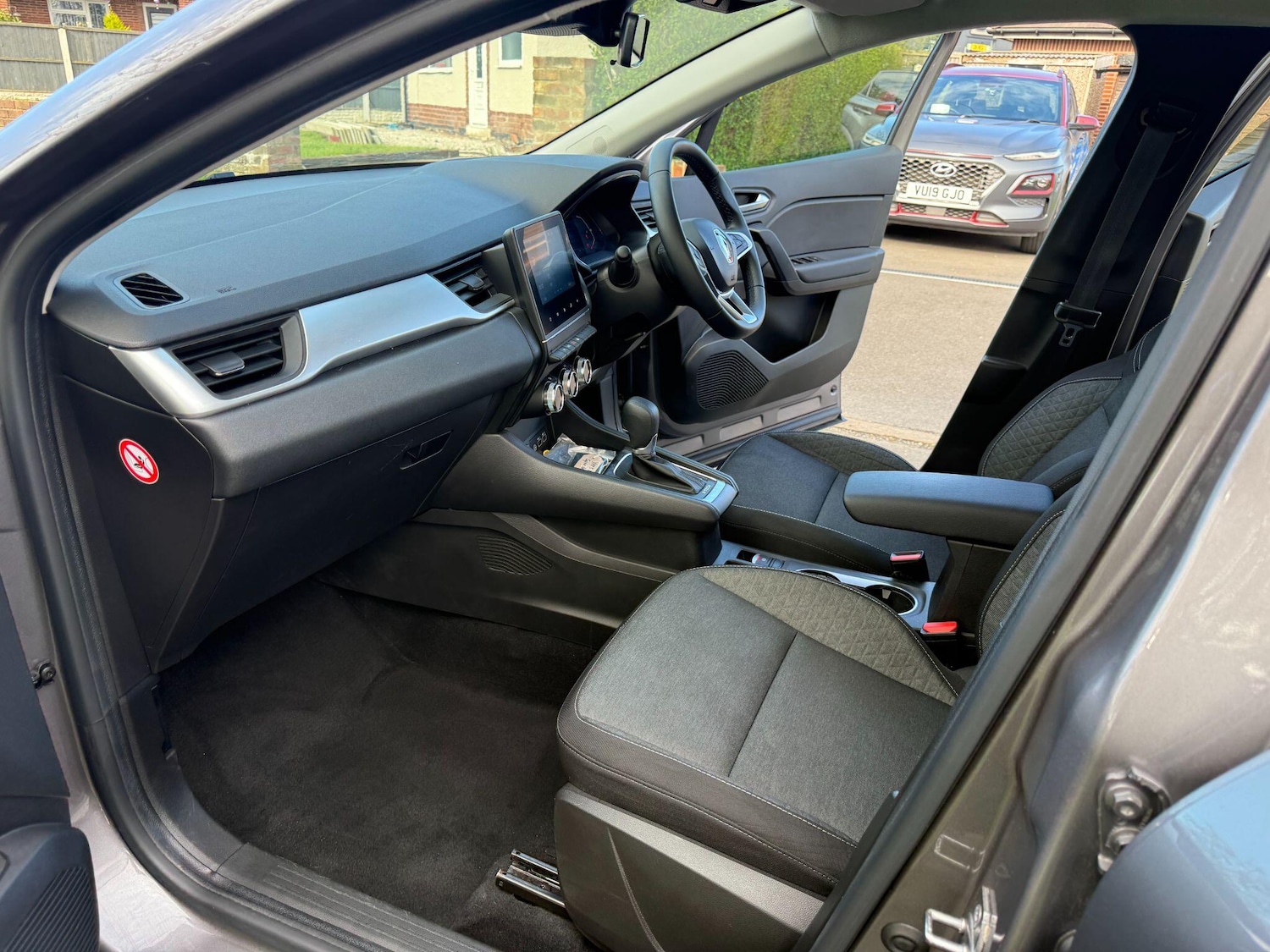 Used Renault Captur 2023 for sale - 78220242: Photo 39