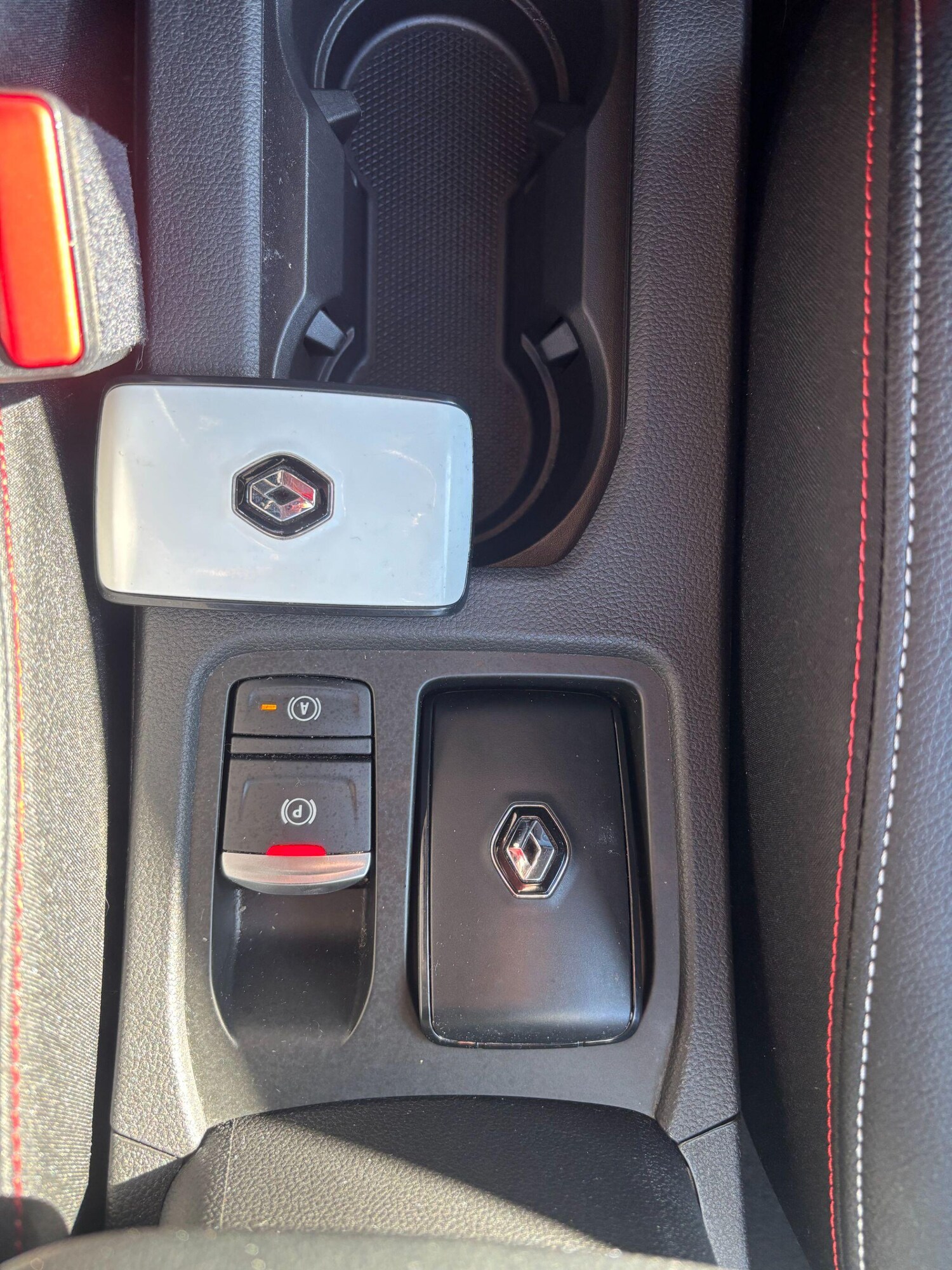 Used Renault Clio 2022 for sale - 76349693: Photo 28