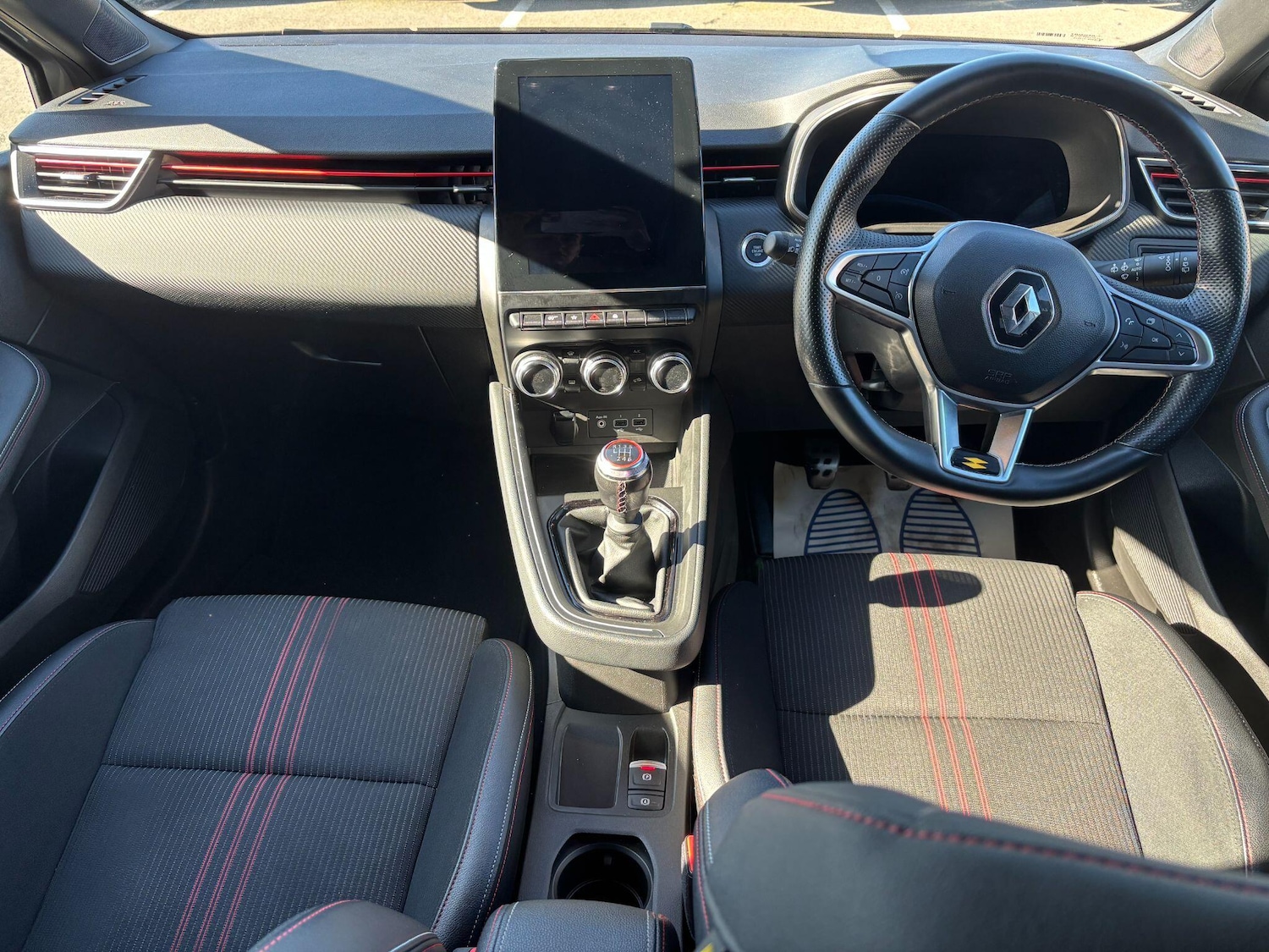 Used Renault Clio 2022 for sale - 76349693: Photo 9