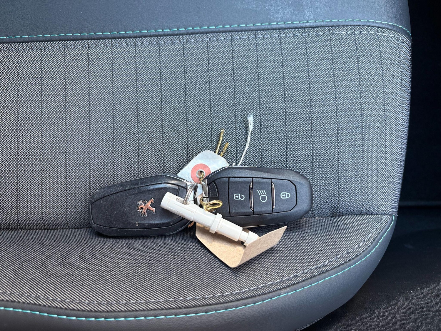 Used Peugeot 208 2021 for sale - 77898604: Photo 20