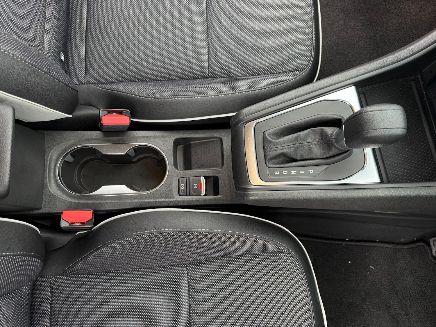 Used Renault Captur 2024 for sale - 76952778: Photo 12