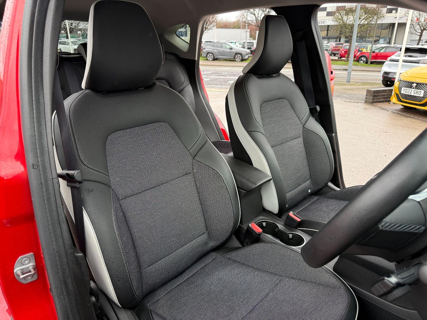 Used Renault Captur 2024 for sale - 76952778: Photo 14