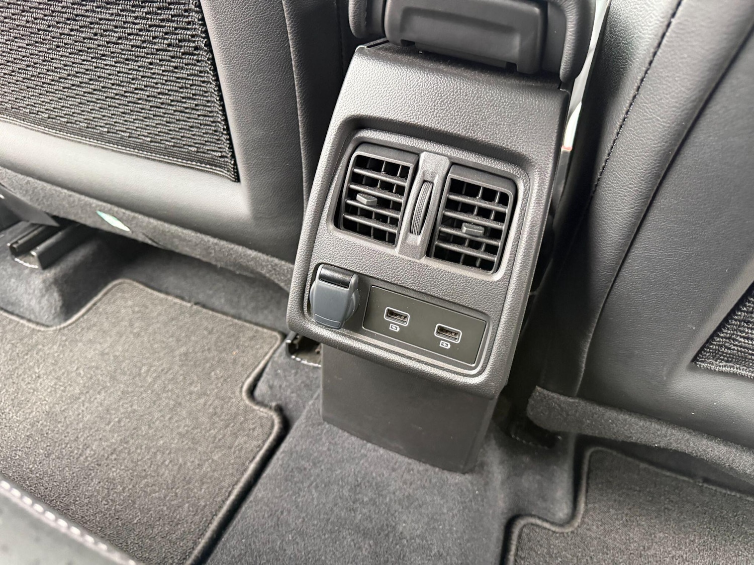 Used Renault Captur 2024 for sale - 76952778: Photo 20