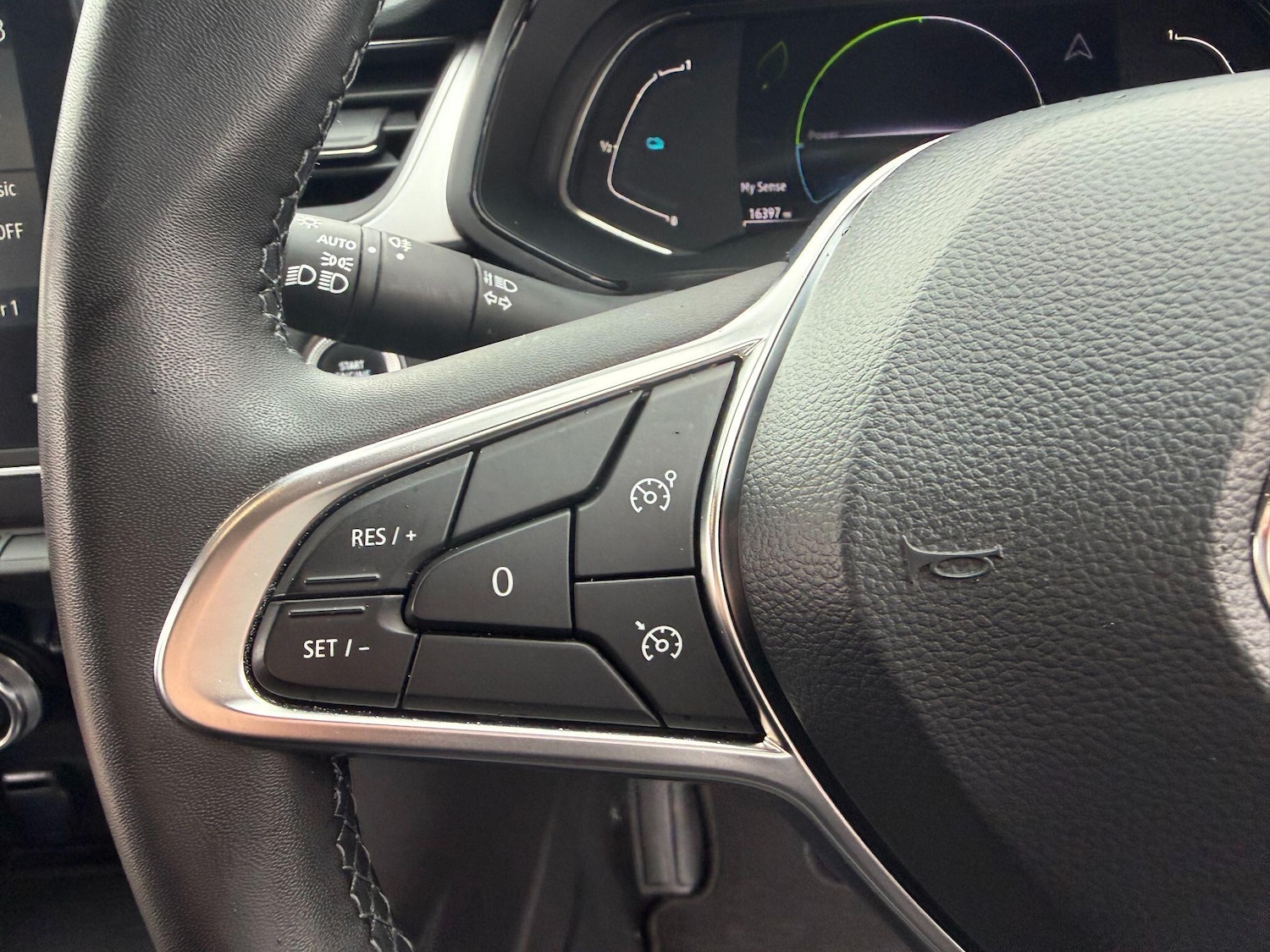 Used Renault Captur 2024 for sale - 76952778: Photo 22