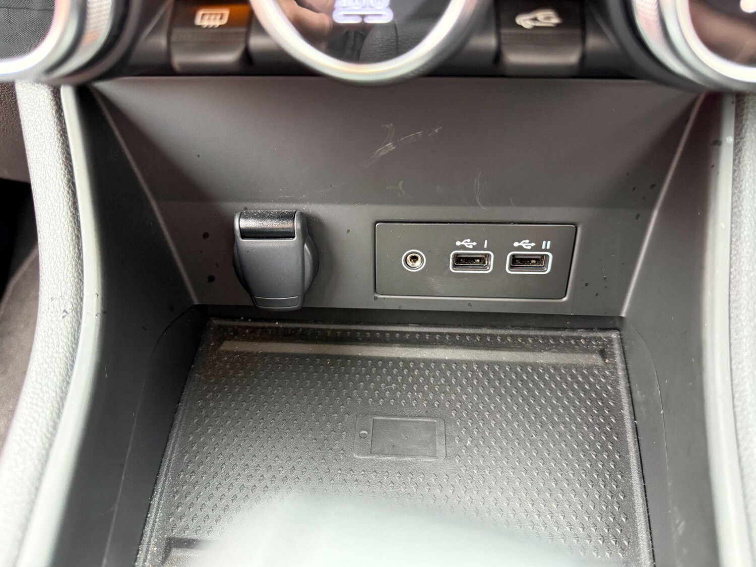 Used Renault Captur 2024 for sale - 76952778: Photo 28