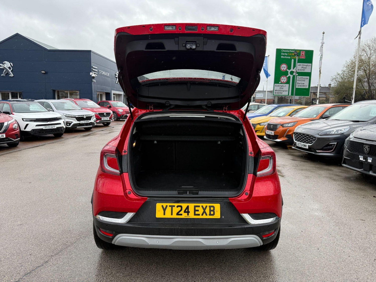 Used Renault Captur 2024 for sale - 76952778: Photo 9