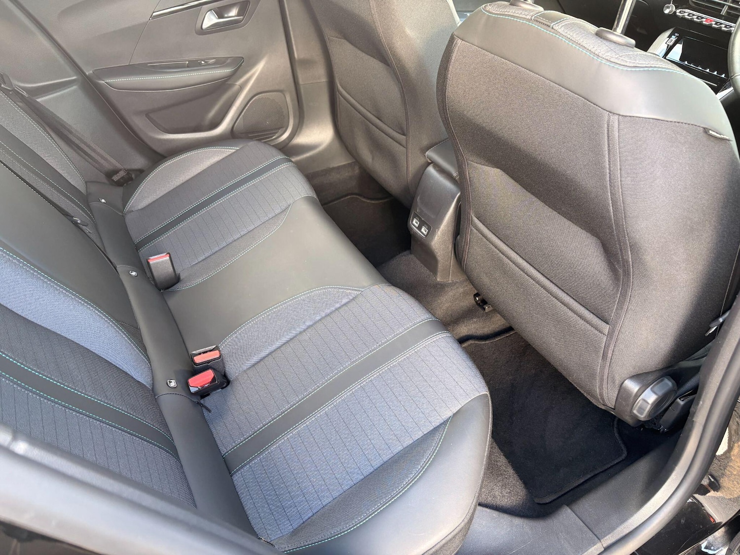 Used Peugeot 208 2021 for sale - 78072315: Photo 13