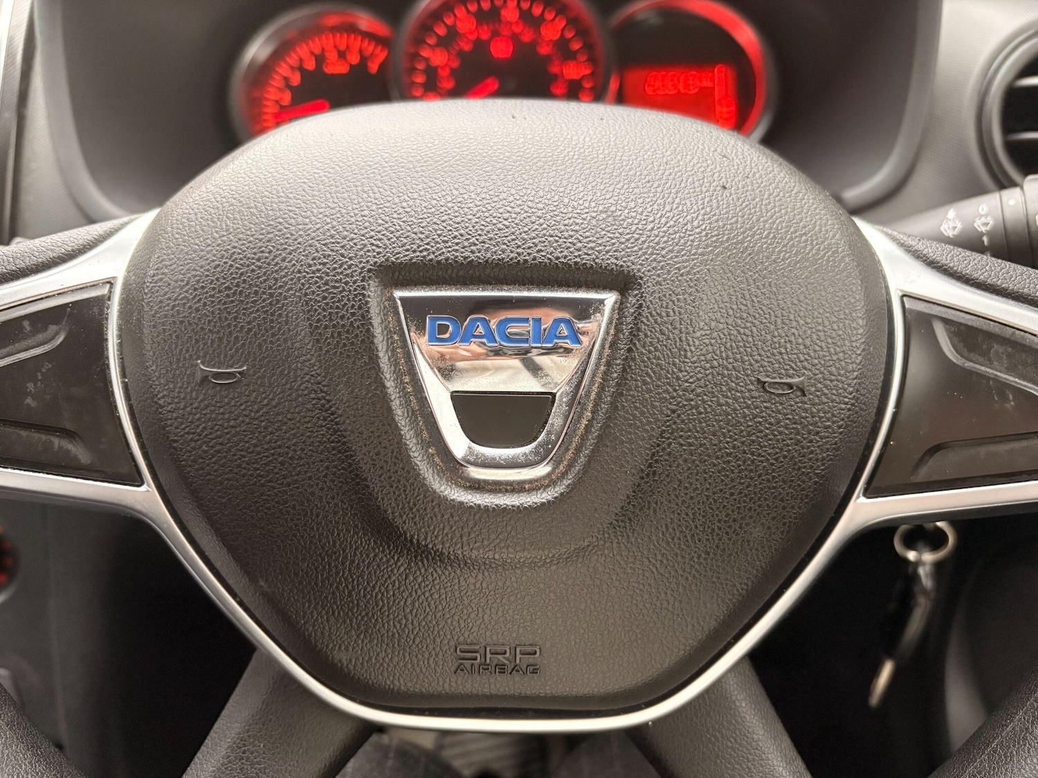 Used Dacia Sandero 2020 for sale - 77358436: Photo 28