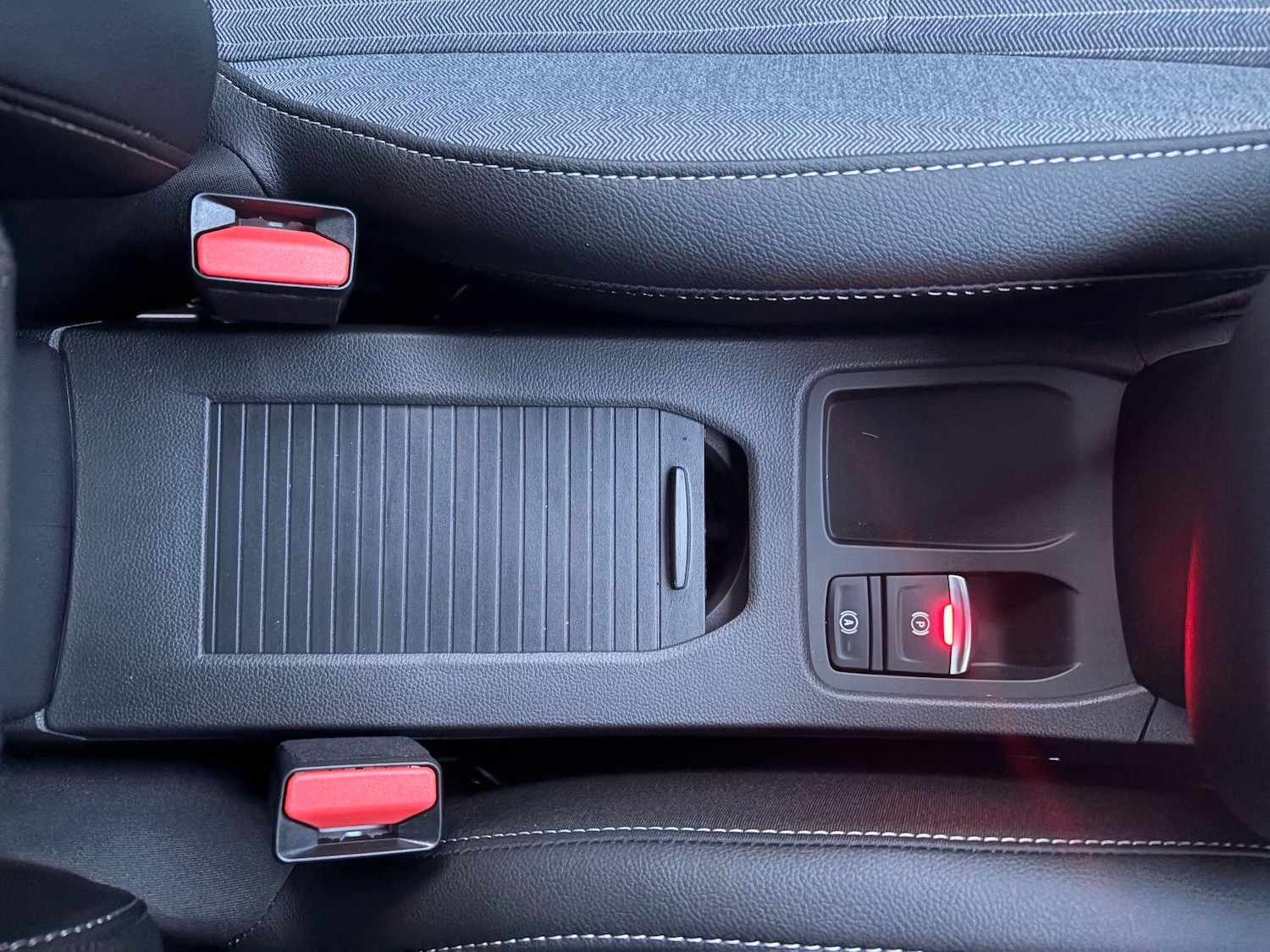 Used Renault Clio 2025 for sale - 77400794: Photo 33