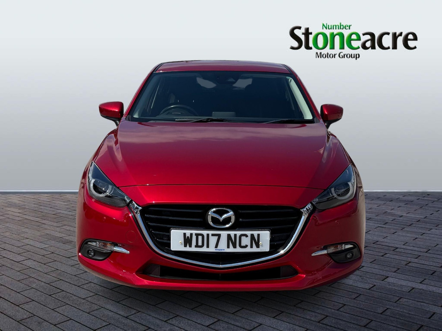 Used Mazda Mazda3 2017 for sale - 76099110: Photo 2