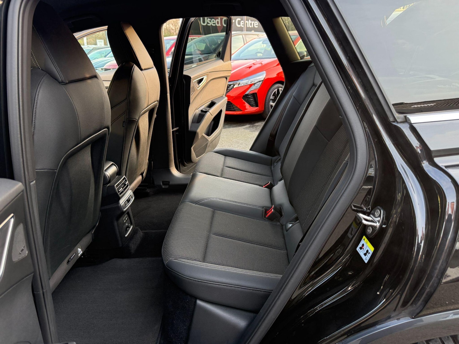 Used Audi Q4 e-tron 2022 for sale - 78073086: Photo 16